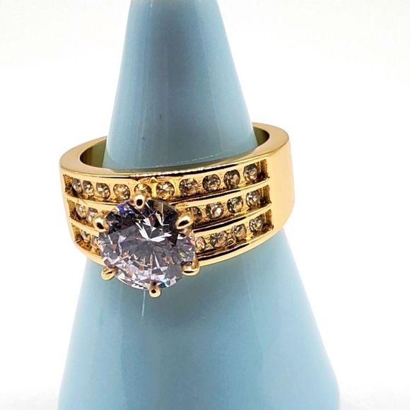 Crystal Triple Row Ring - Picture 6 of 10